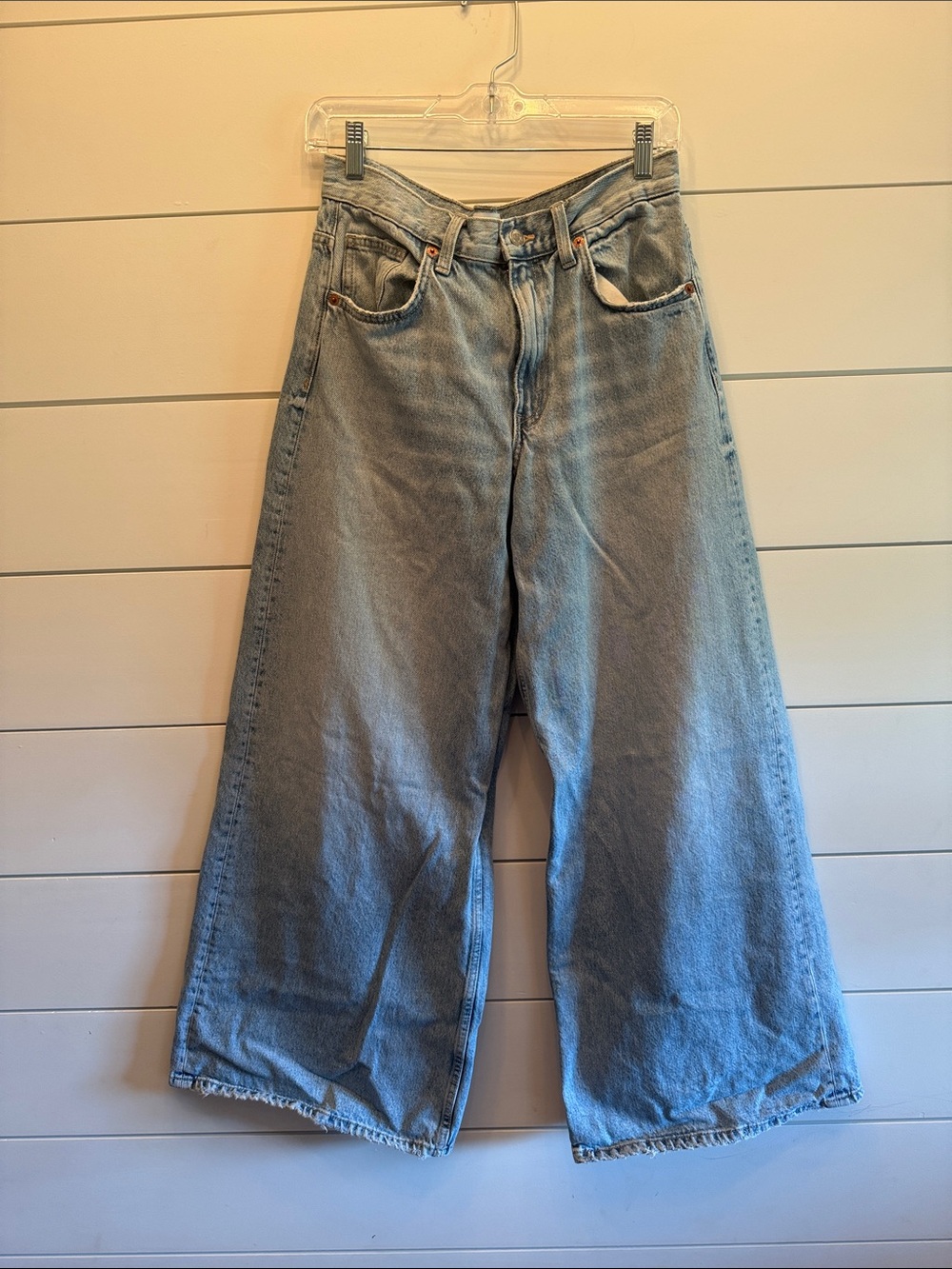 ZARA Light Wash Wide Leg Women’s Jeans